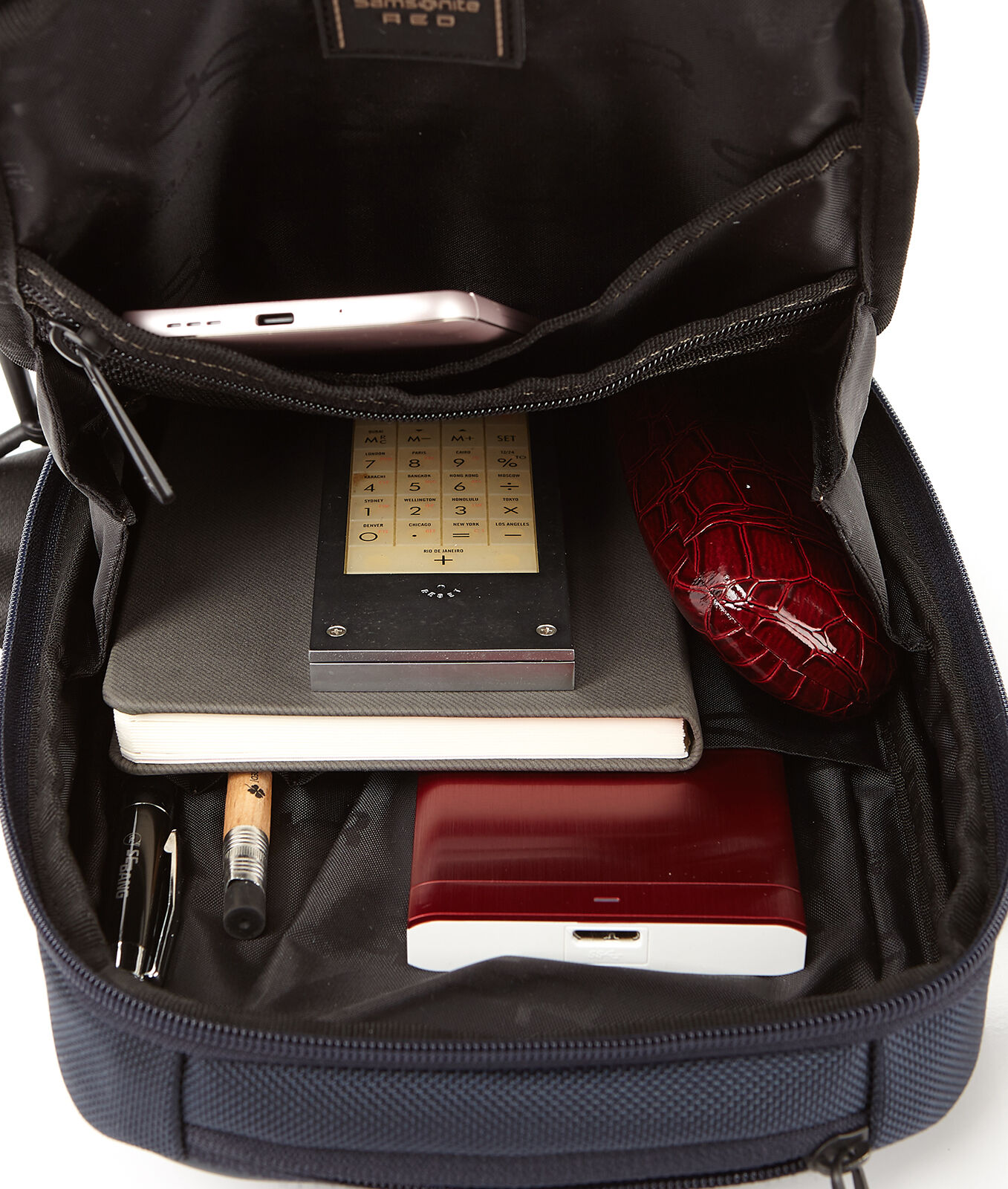 Samsonite red daaon hot sale sling bag