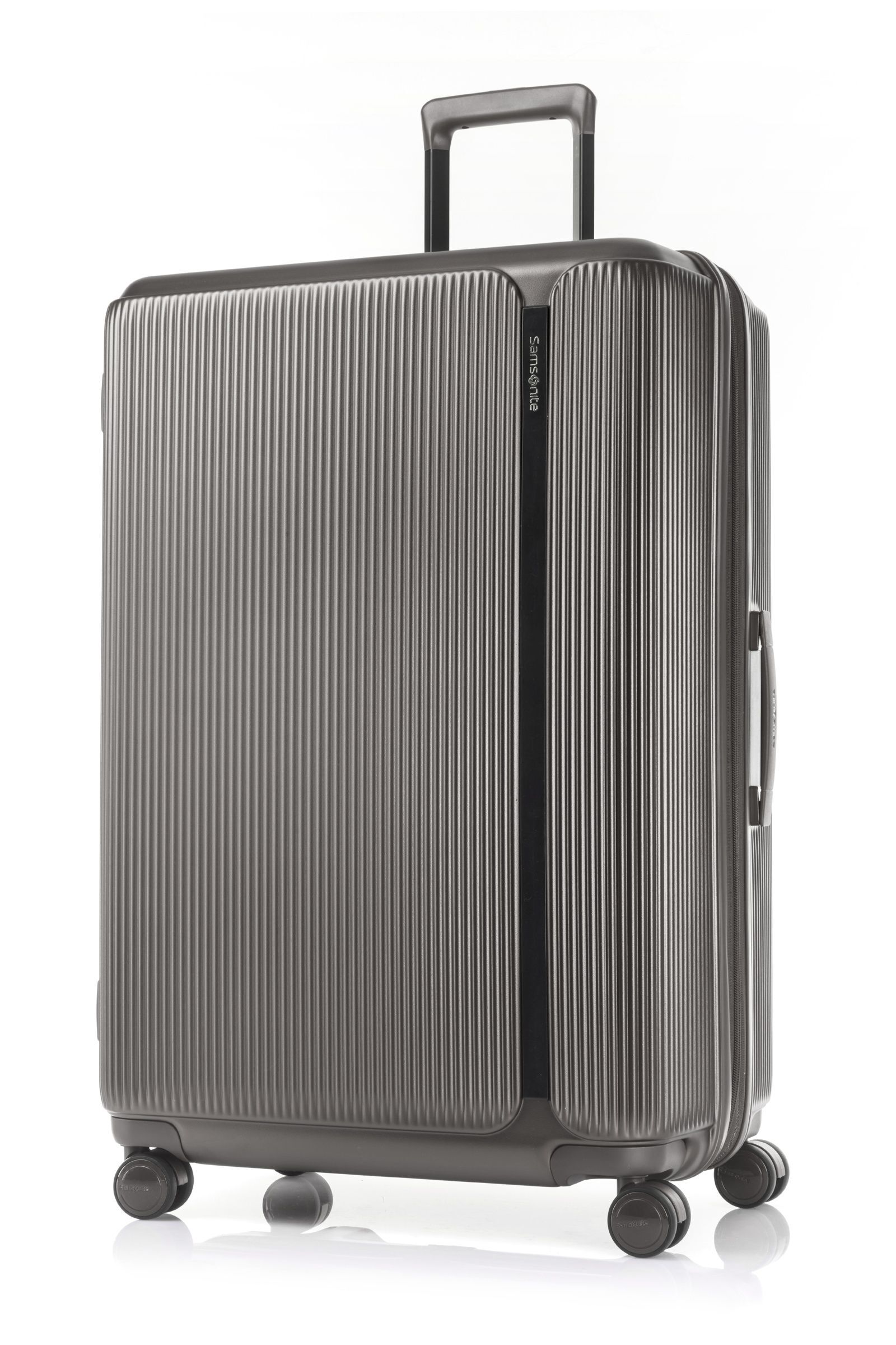 Samsonite spinner 28 store