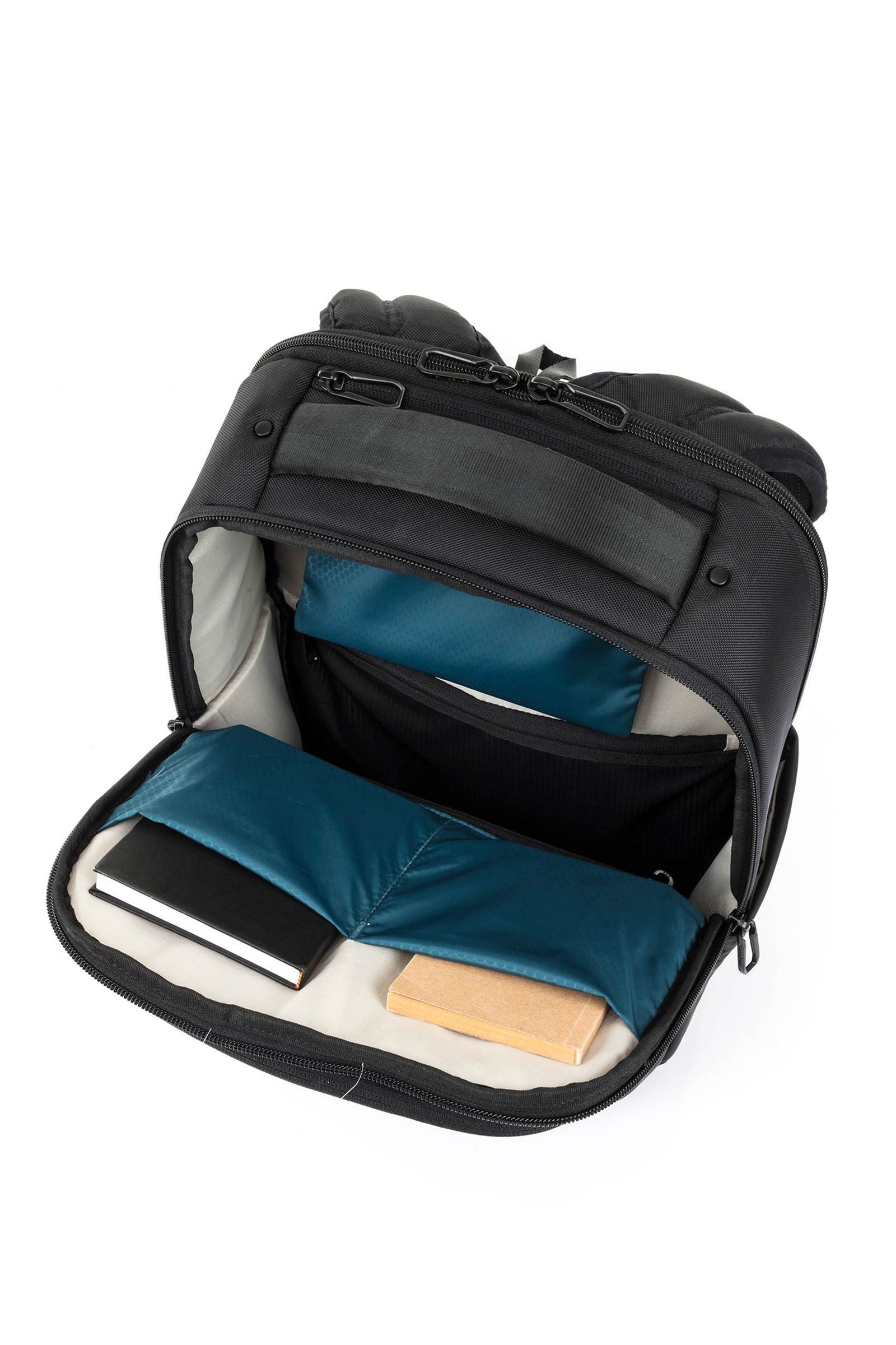 konnect i smart backpack