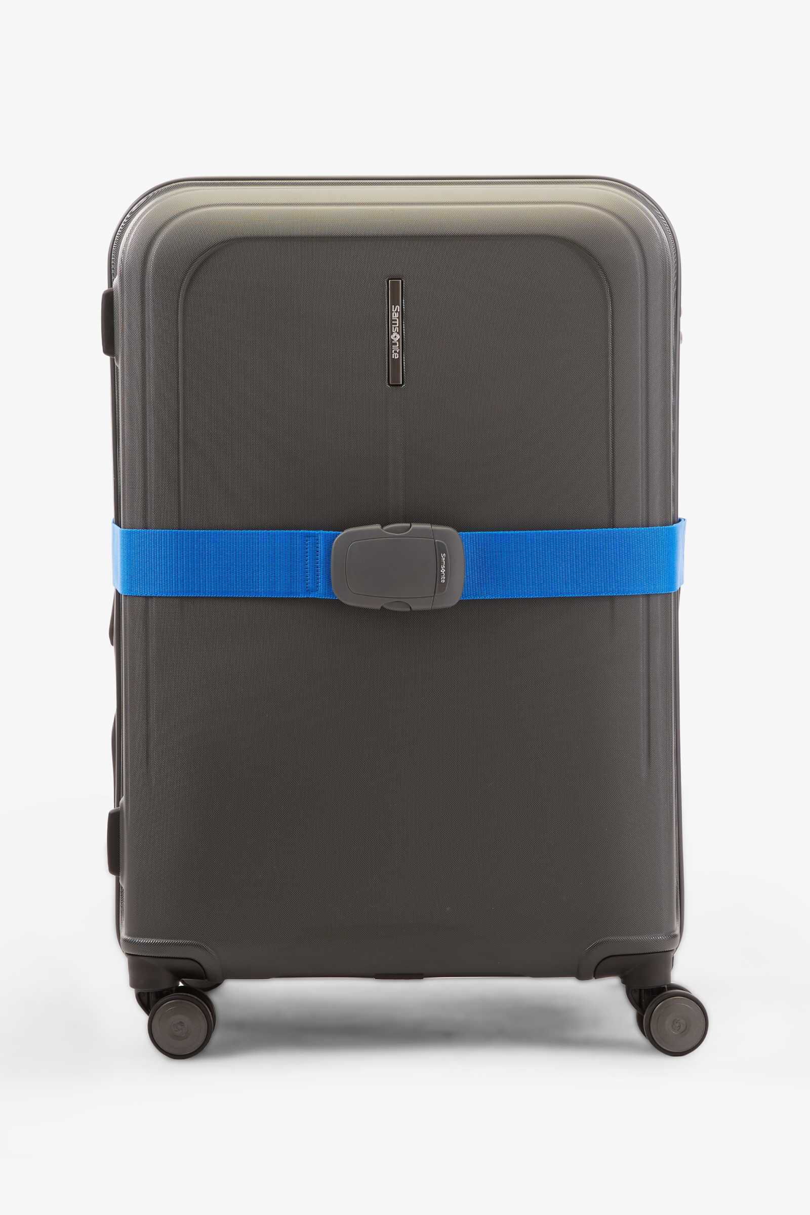 2 hand carry bags