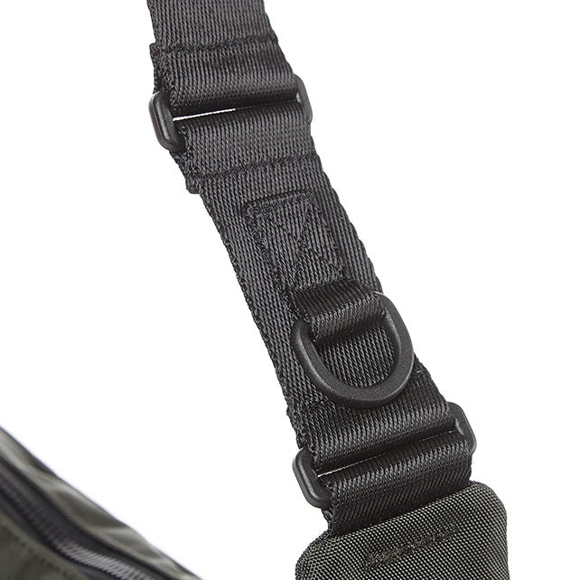 ELDERT 月彎形斜揹袋  detail | Samsonite