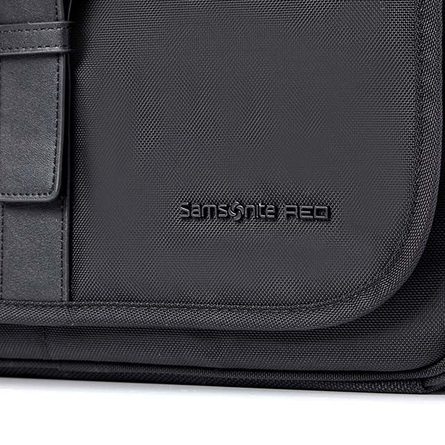 CRAGGAN MESSENGER BAG