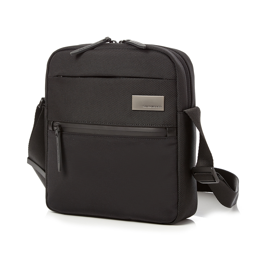 Samsonite red clodi top