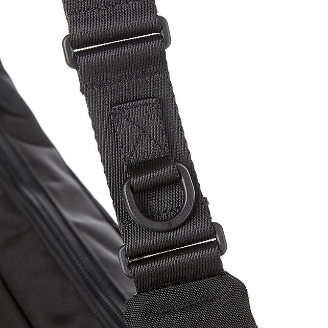 ELDERT 月彎形斜揹袋