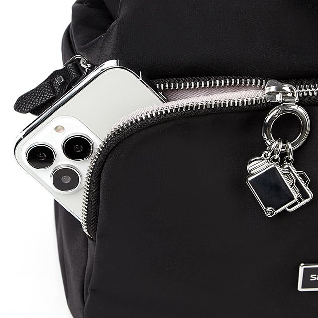 KARISSA 2 BP 3PKT 1 BUCK ANTM