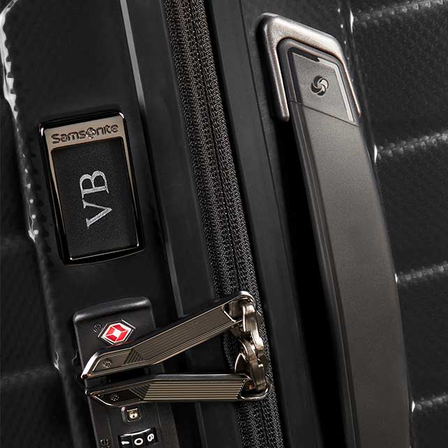 PROXIS™ 行李箱 55厘米/20吋 (可擴充)