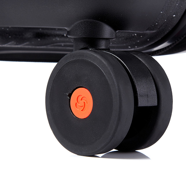 TOIIS XP TRUNK  detail | Samsonite