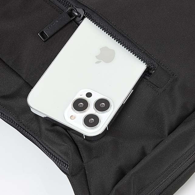 ELDERT 月彎形斜揹袋