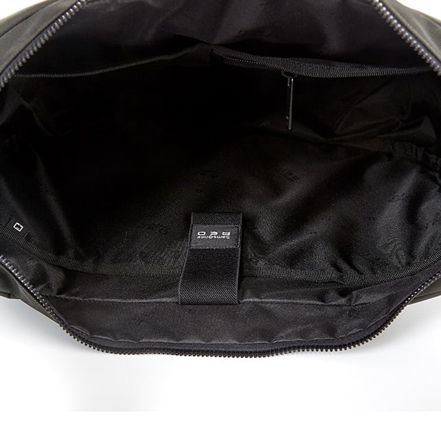 ELDERT 月彎形斜揹袋  detail | Samsonite